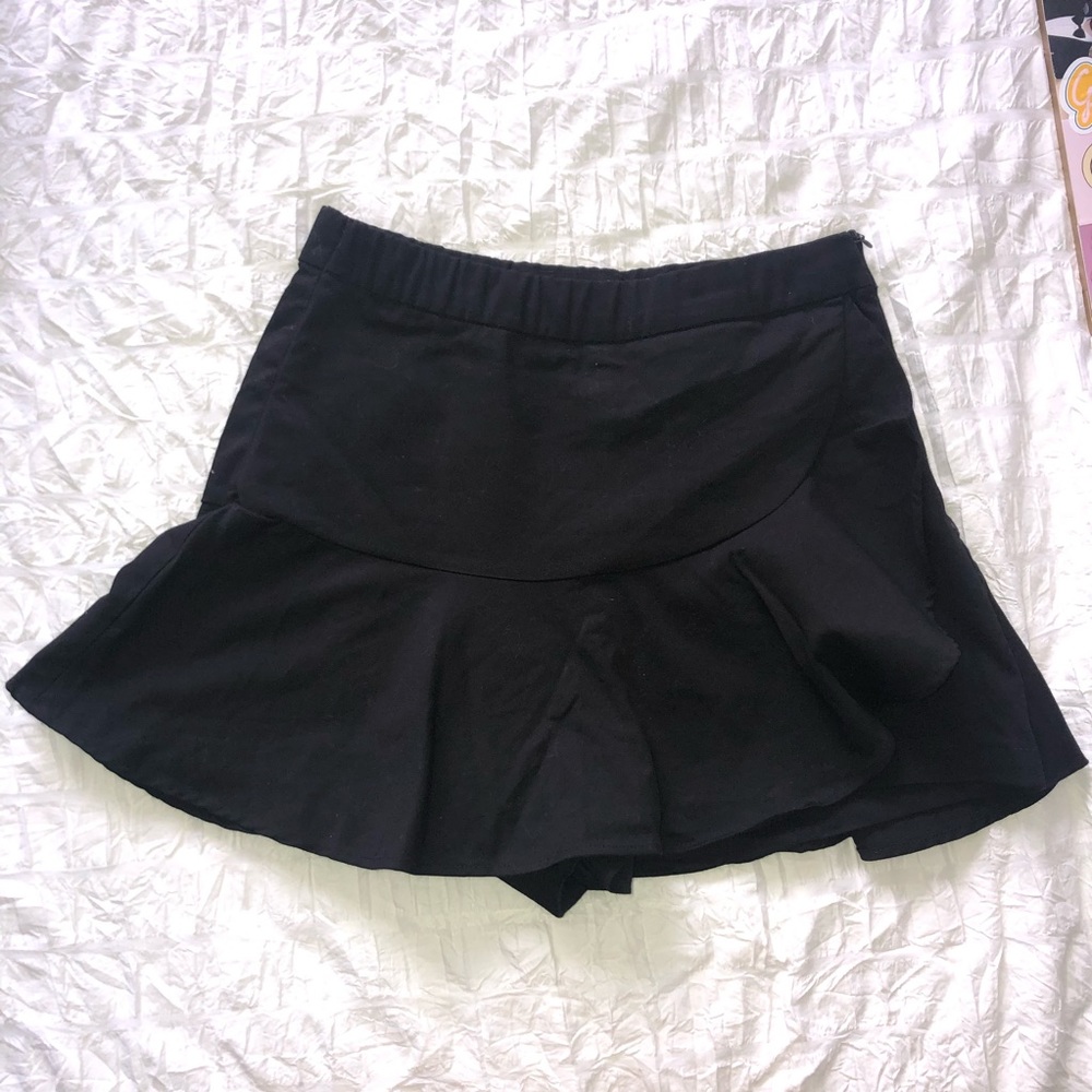 Zara Black skort